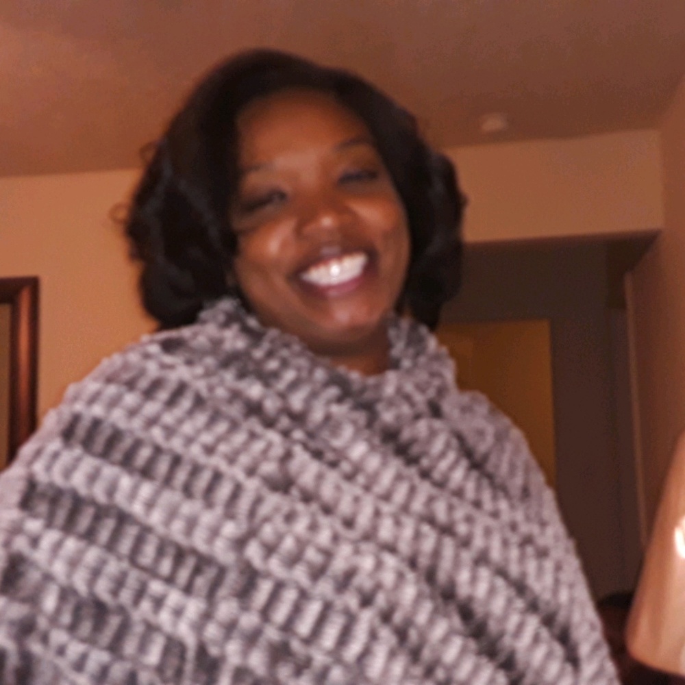 Meet your Posher, Shanae